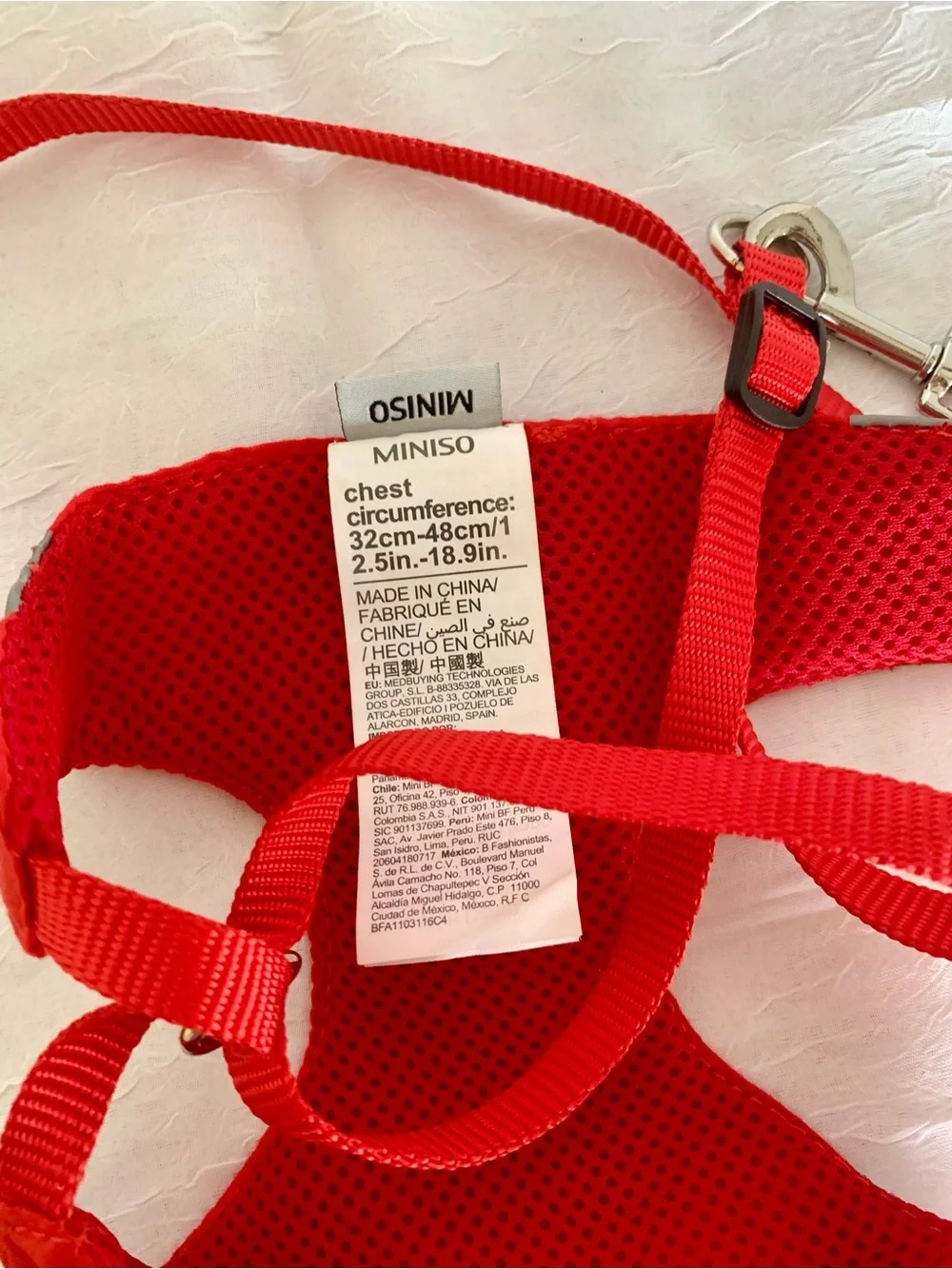 Miniso Cat Step-In Harness and Leash Set. See tag for weight